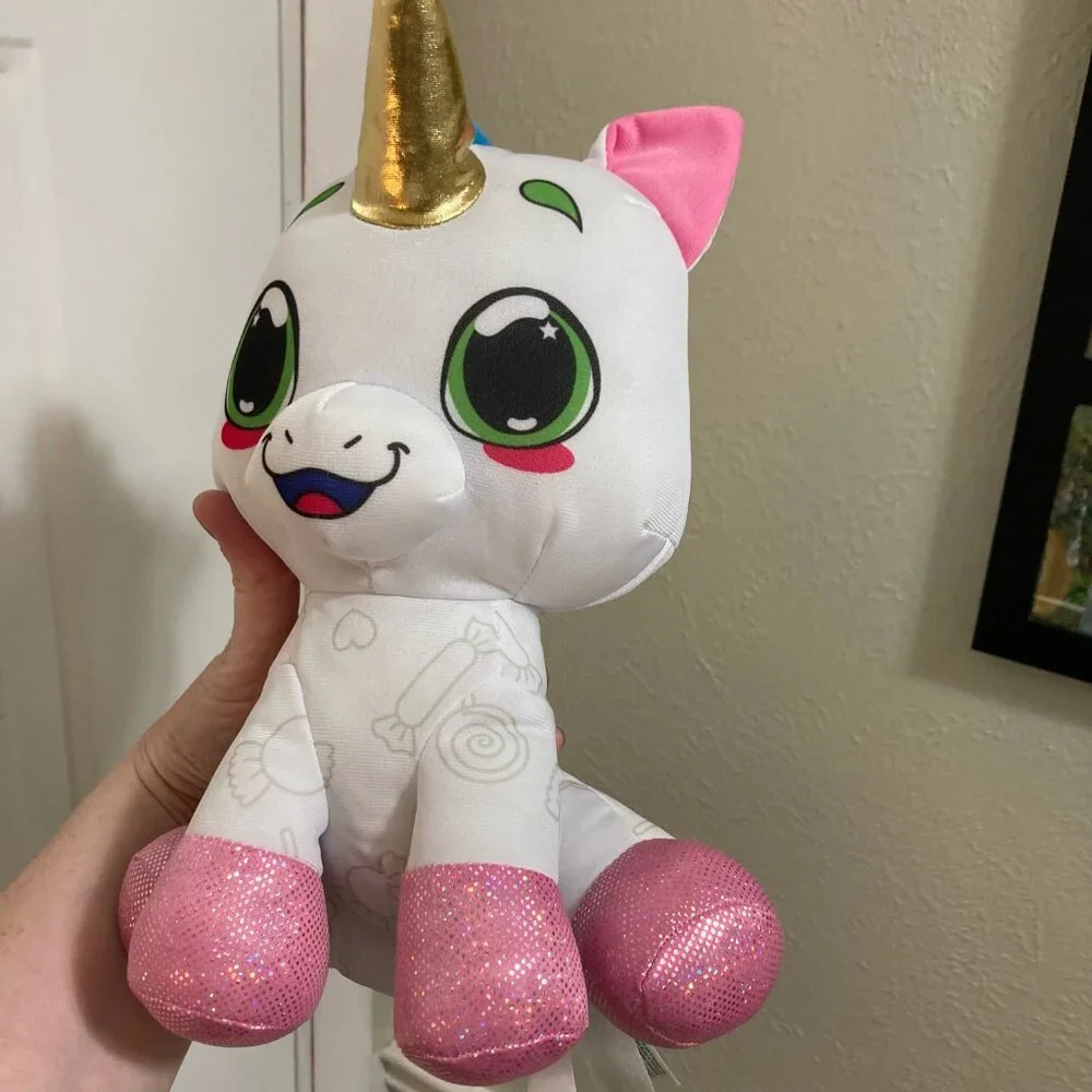 Crayola Hallmark Deluxe 12" Color 'N Plush Unicorn - Draw, Doodle,Wash and Reuse - Picture 4 of 7